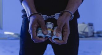 В Калгари задержали подозреваемого в банковском мошенничестве